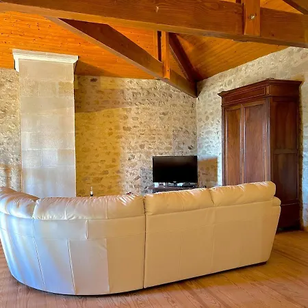 Chateau Jean De Pey, Veritable Havre De Paix *